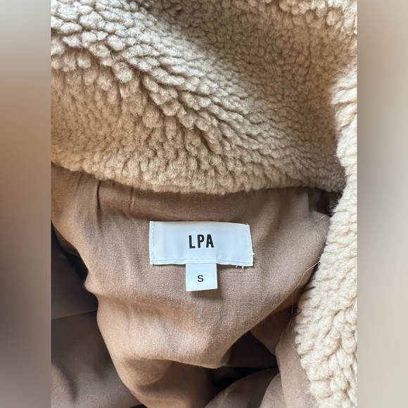 LPA tan sherpa zip up - Picture 7 of 7